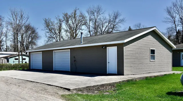 $169,500 | 302 Elm Street, Oklee, MN 56742