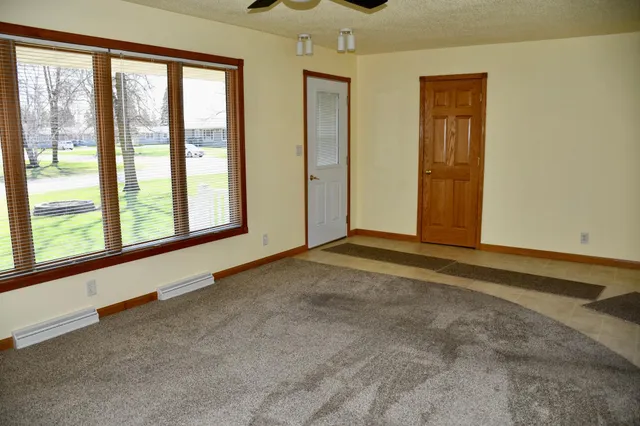 $169,500 | 302 Elm Street, Oklee, MN 56742