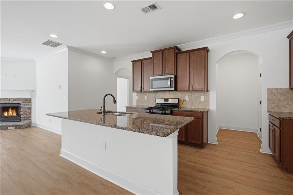 5060 Rialto Way Cumming, GA 30040 - Photo 8 of 26