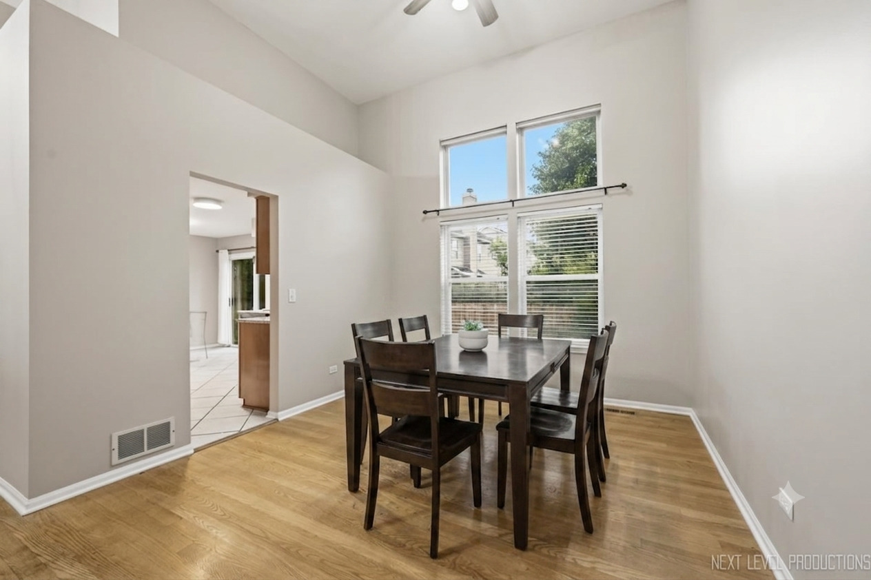 2712 Stockton Road Naperville, IL 60564 - Photo 13 of 43
