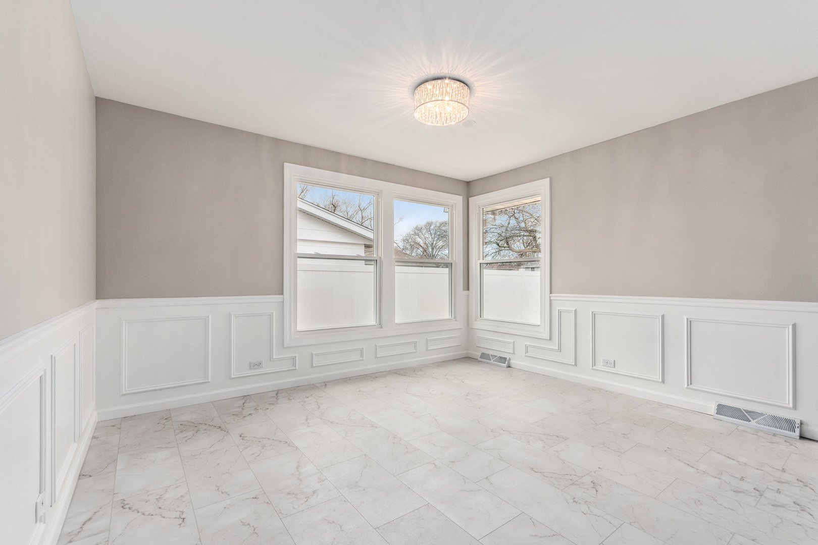 17111 Elm Drive Hazel Crest, IL 60429 - Photo 5 of 15