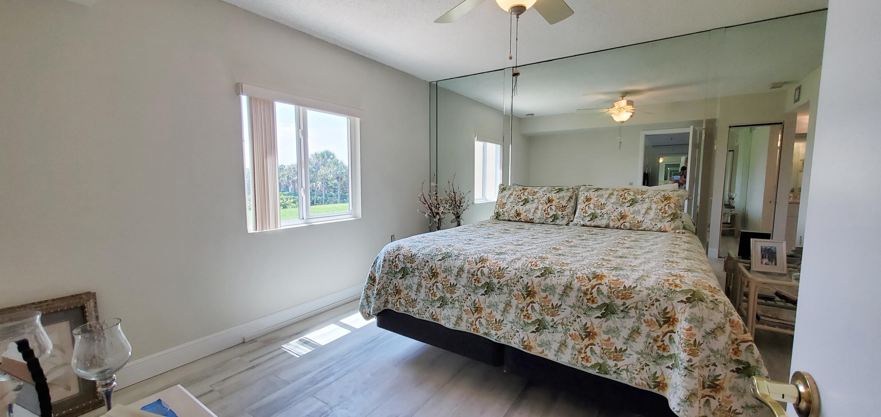401 Ocean Bluffs Boulevard, Unit 104 Jupiter, FL 33477 - Photo 6 of 15 MasterBedroom