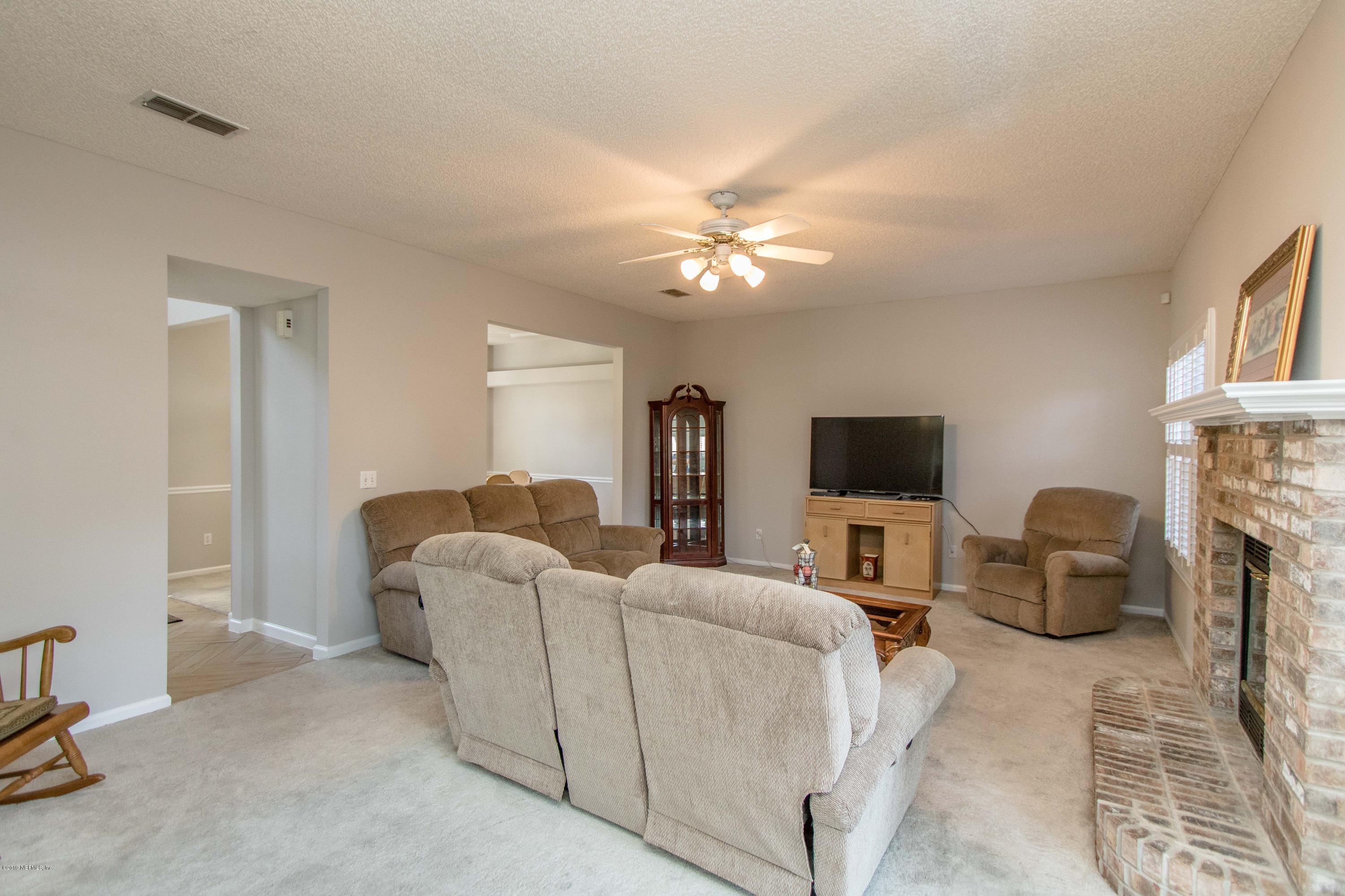 3148 Rococo Court Orange Park, FL 32073 - Photo 9 of 34 Living Room View 2