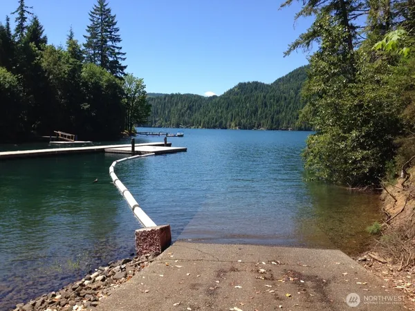 $219,000 | 851 North Potlatch Drive, Hoodsport, WA 98548