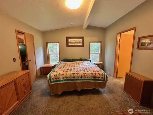 $219,000 | 851 North Potlatch Drive, Hoodsport, WA 98548