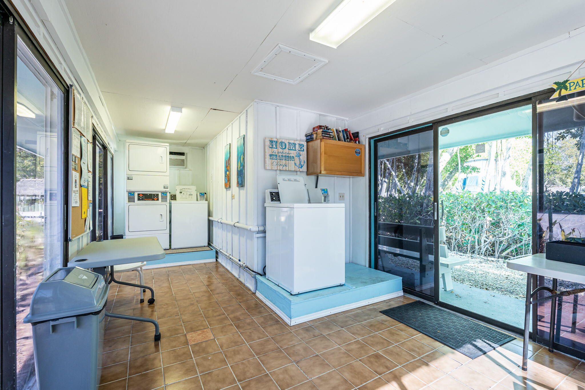 100 Morris Lane, Unit 56 SLIPS Key Largo, FL 33037 - Photo 19 of 56 Laurndry Area