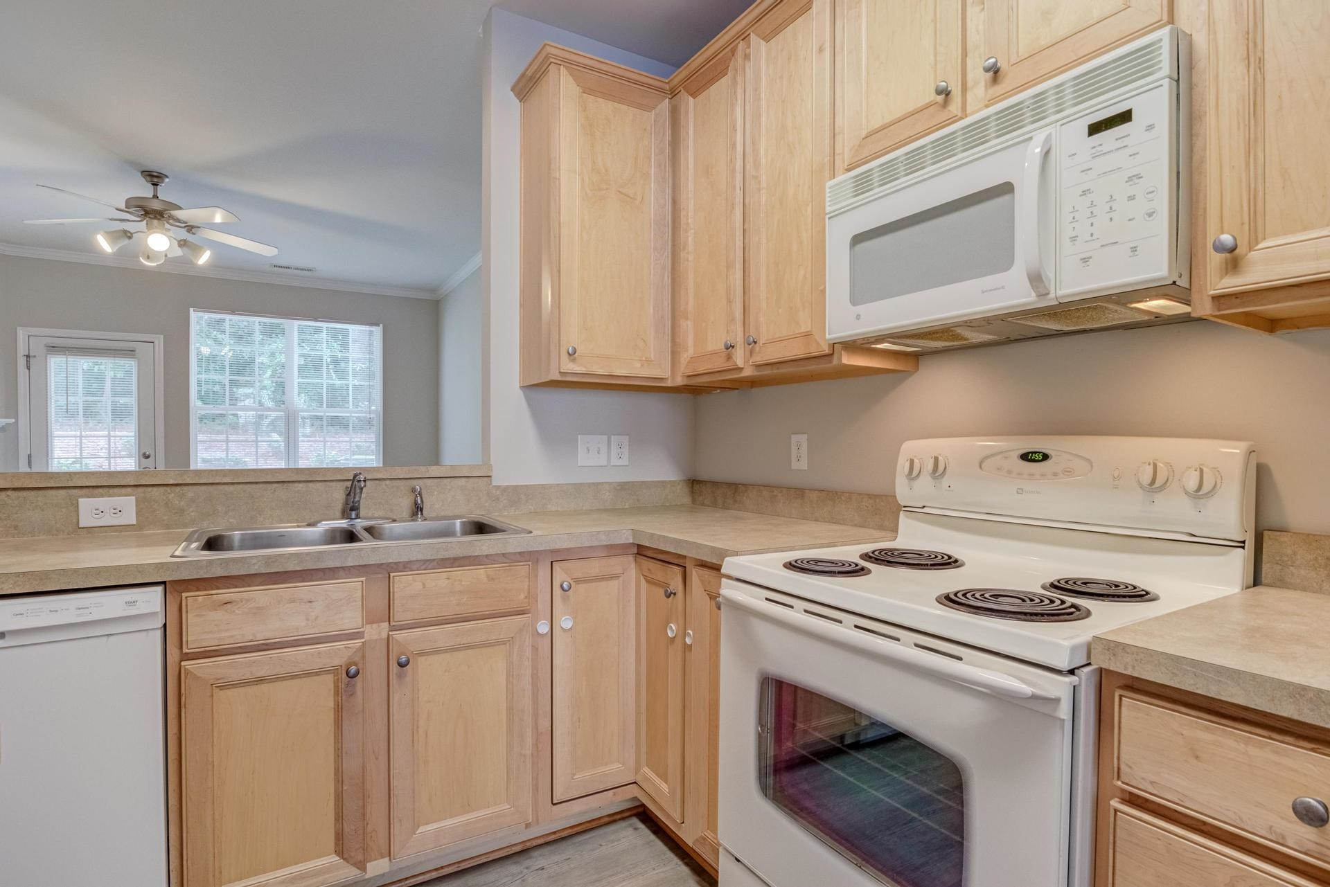 4361 Sugarbend Way Raleigh, NC 27606 - Photo 10 of 46 Photo 10