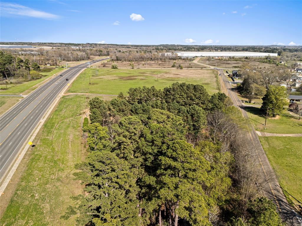 2115 Graystone Road Longview, TX 75605 - Photo 8 of 15 a view of an ocean view