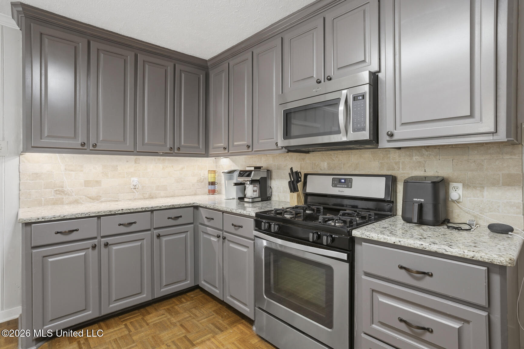 4039 Berkley Drive Jackson, MS 39211 - Photo 11 of 27 Stainless Appliances