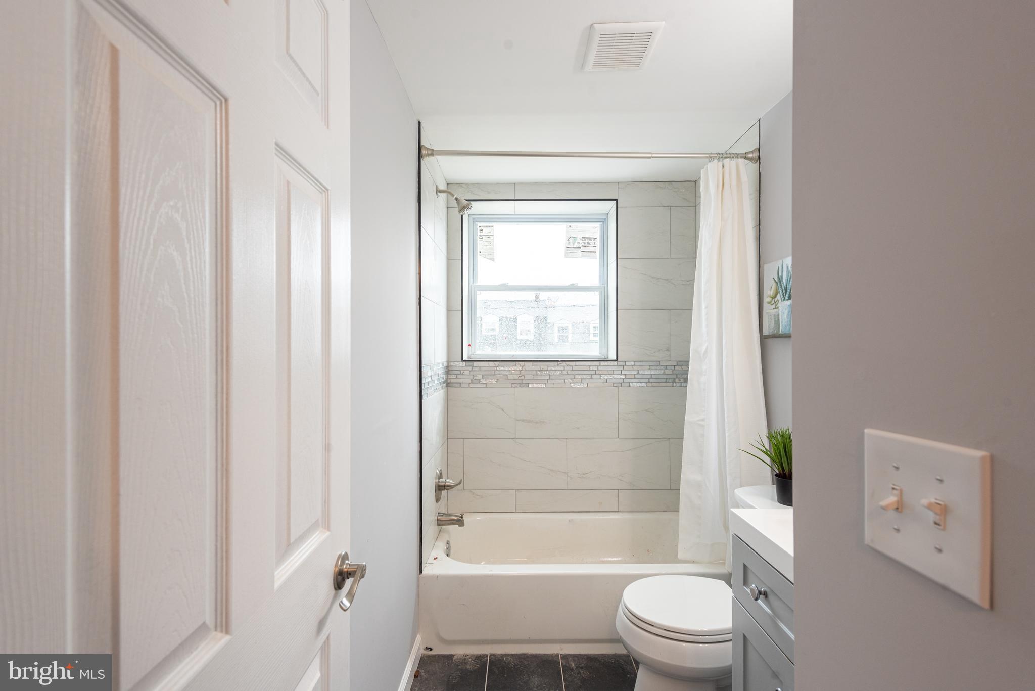 2729 Norland Road Baltimore, MD 21230 - Photo 27 of 36 FULL BATH