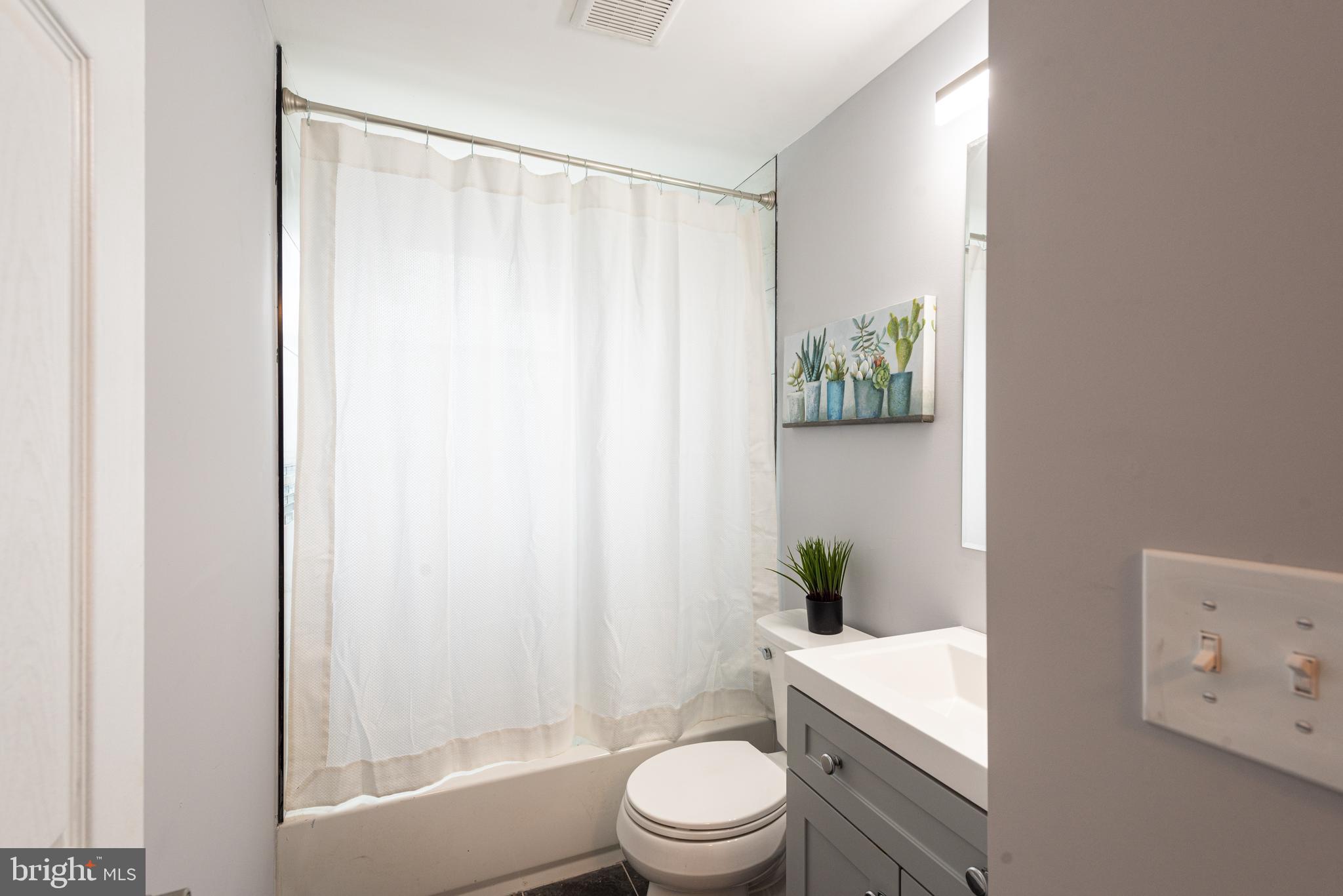 2729 Norland Road Baltimore, MD 21230 - Photo 28 of 36 FULL BATH