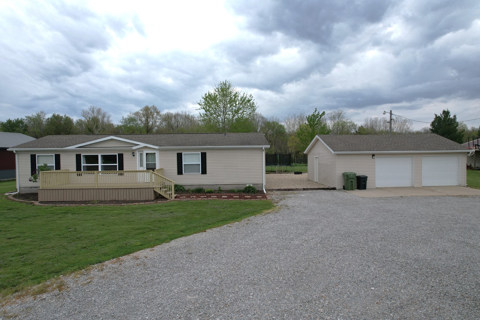 16495 East Robin Road Mount Vernon, IL 62864 - Photo 5 of 46 Gallery Image 5