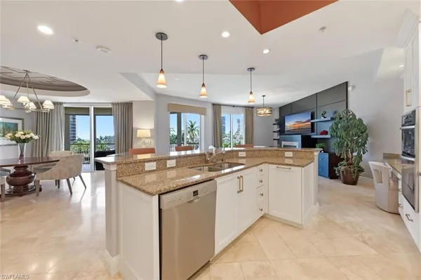 $20,000 | 4501 Gulf Shore Boulevard North, Unit 404, Naples, FL 34103