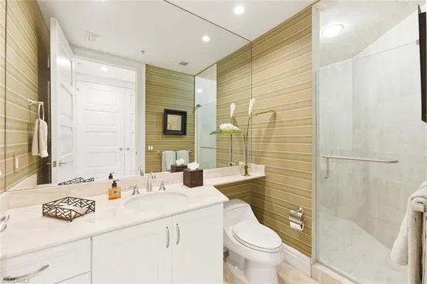 $20,000 | 4501 Gulf Shore Boulevard North, Unit 404, Naples, FL 34103