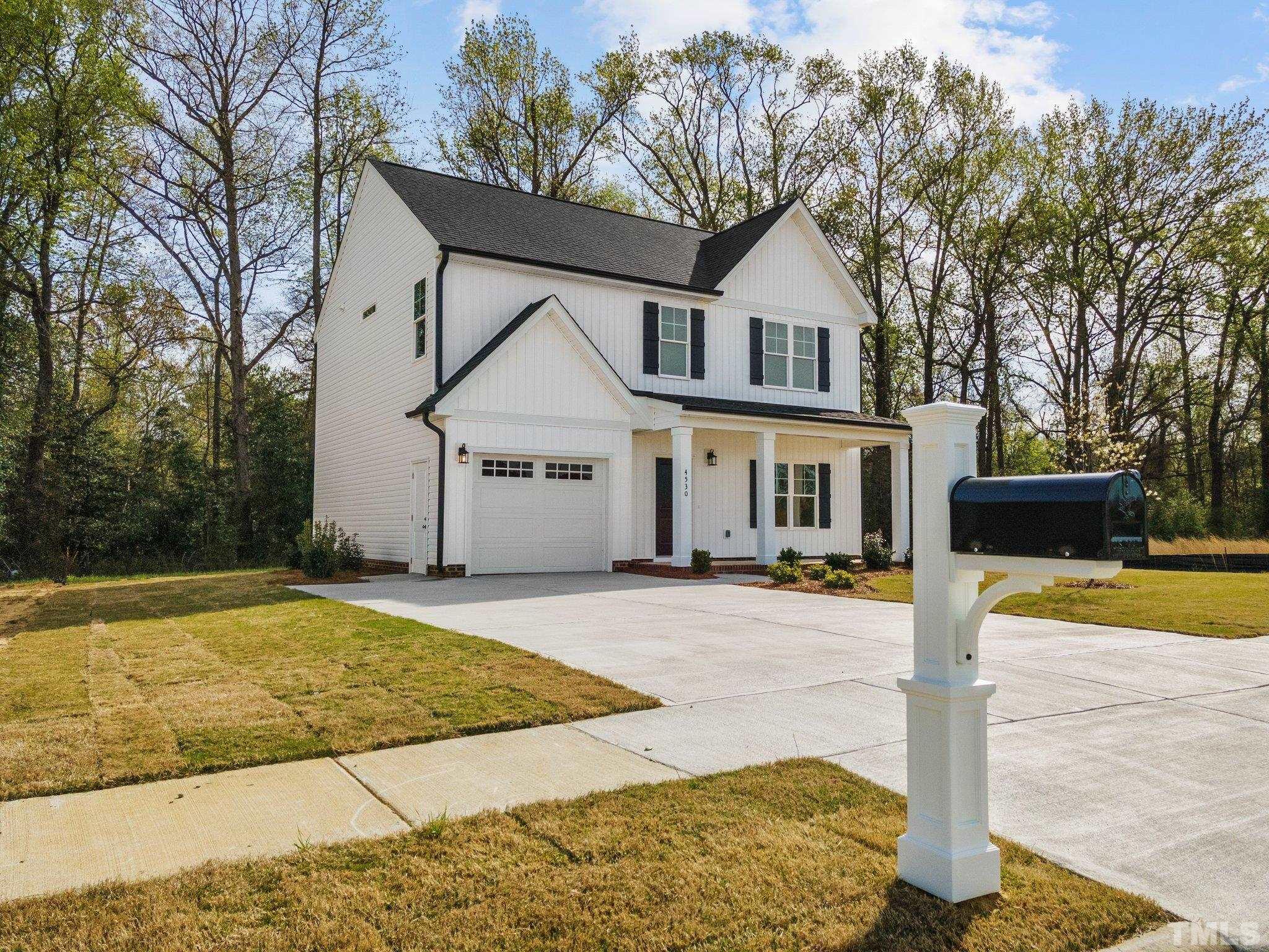 4530 Fairhaven Drive Wilson, NC 27893 - Photo 42 of 49 a front view of house with yard
