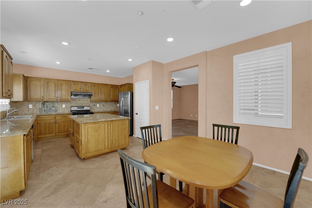 676 Monument Point Street Henderson, NV 89002 - Photo 11 of 49