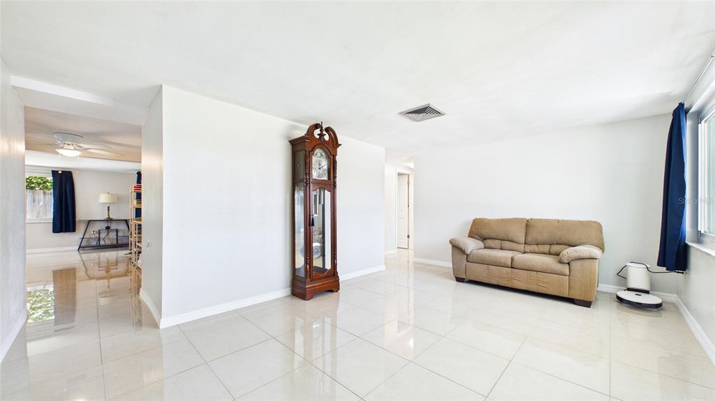 5325 Devries Drive New Port Richey, FL 34652 - Photo 8 of 50