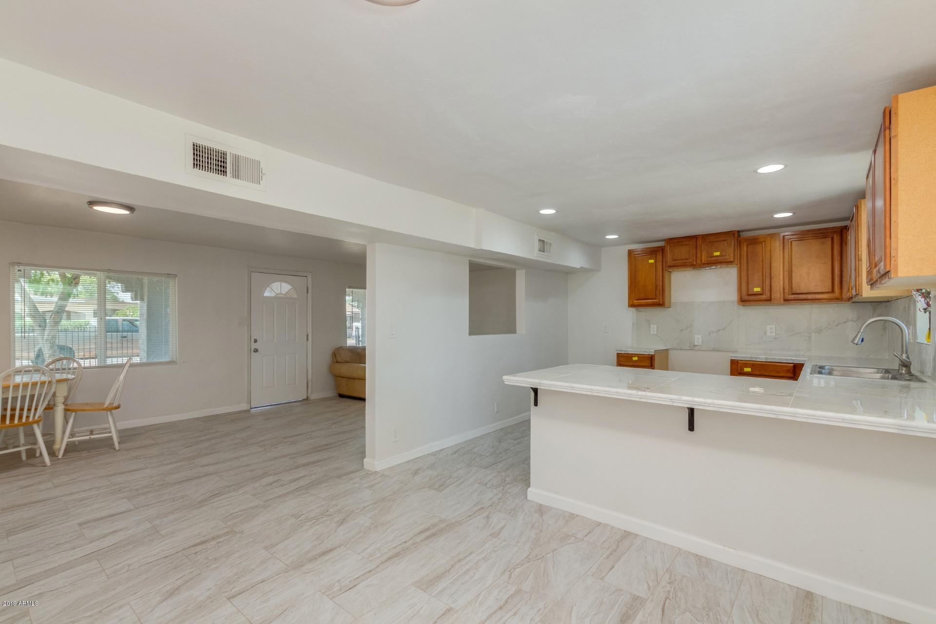 3112 West Monte Vista Road Phoenix, AZ 85009 - Photo 6 of 20 0006-Monte Vista (6)
