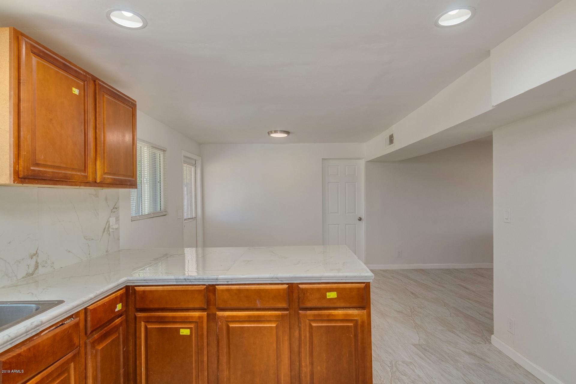 3112 West Monte Vista Road Phoenix, AZ 85009 - Photo 8 of 20 0008-Monte Vista (8)