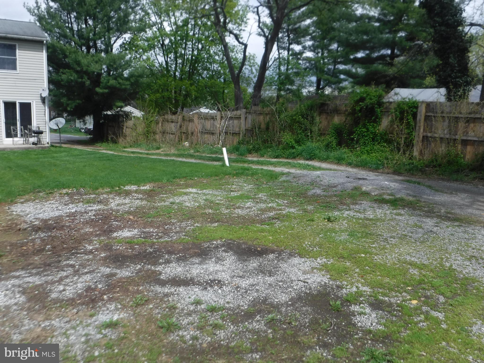 952 Linwood Road Hagerstown, MD 21740 - Photo 14 of 83 Driveway
