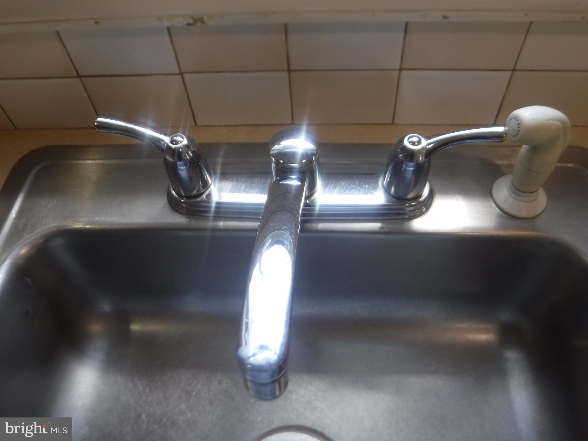 952 Linwood Road Hagerstown, MD 21740 - Photo 21 of 83 Kitchen Faucet