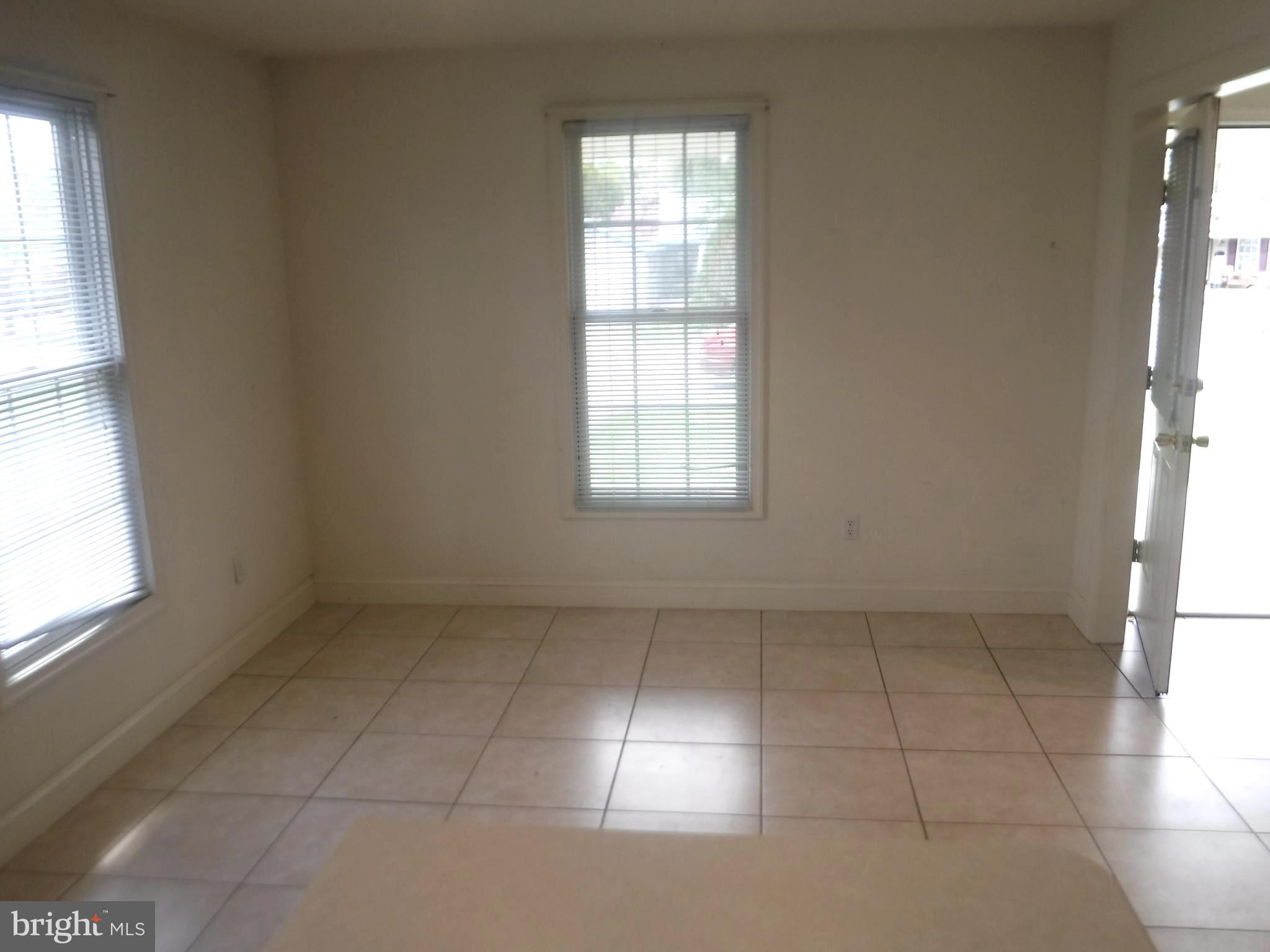 952 Linwood Road Hagerstown, MD 21740 - Photo 34 of 83 Dining 1st Floor