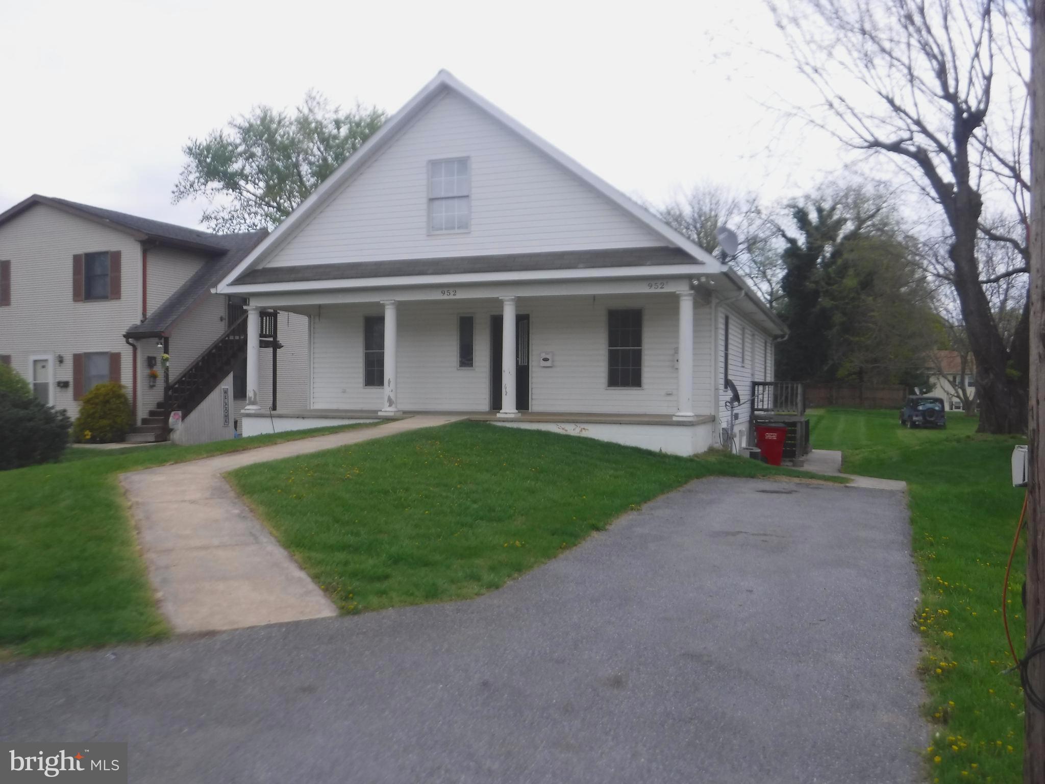 952 Linwood Road Hagerstown, MD 21740 - Photo 5 of 83 Driveway