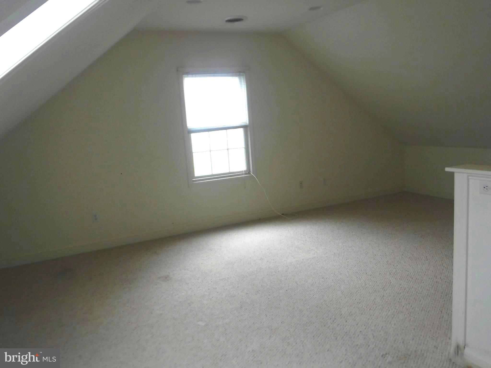 952 Linwood Road Hagerstown, MD 21740 - Photo 47 of 83 Loft