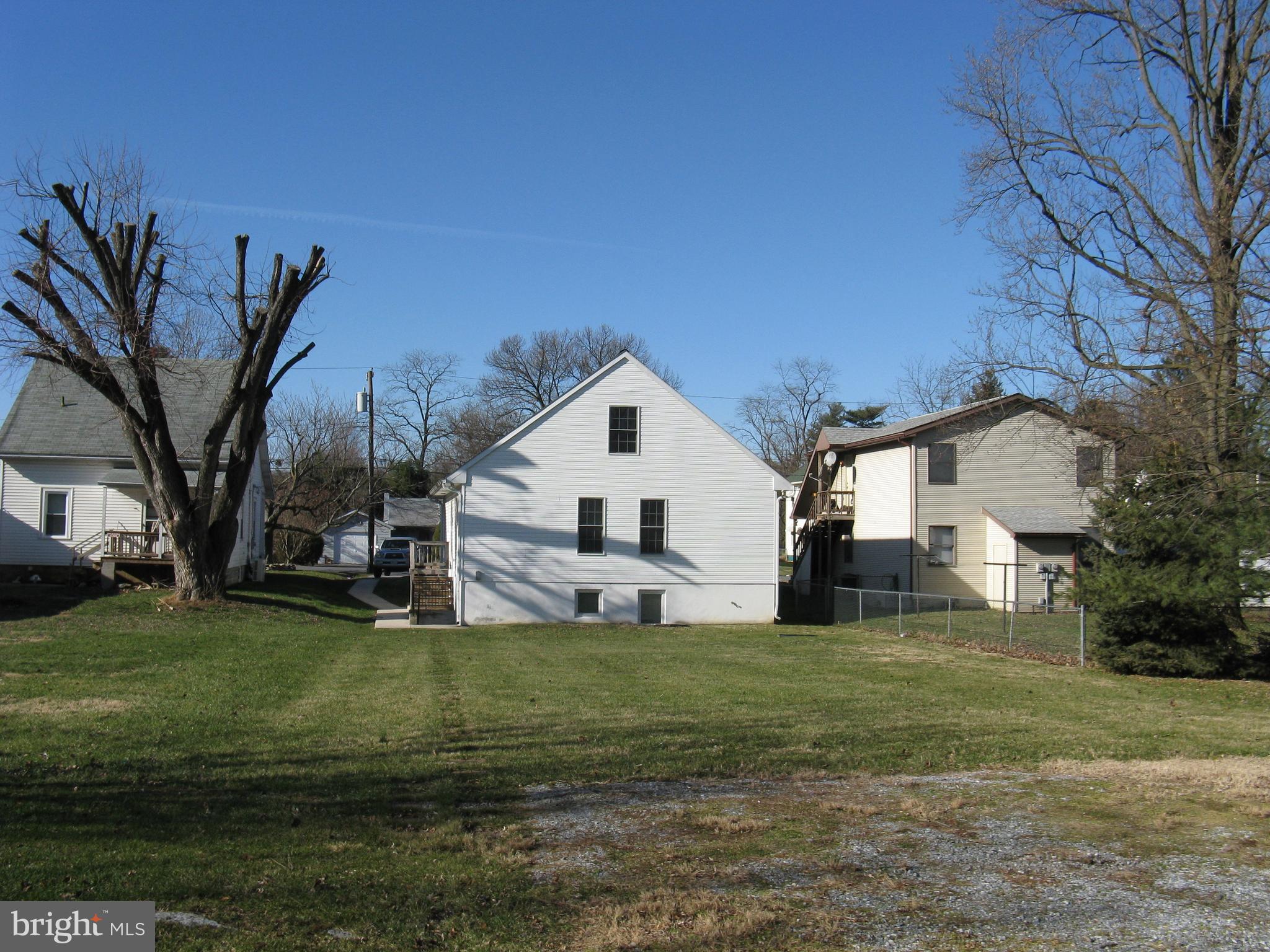 952 Linwood Road Hagerstown, MD 21740 - Photo 8 of 83 Back