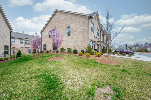 $370,000 | 914 Bonanza Lane, Mebane, NC 27302