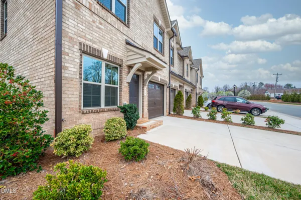 $370,000 | 914 Bonanza Lane, Mebane, NC 27302