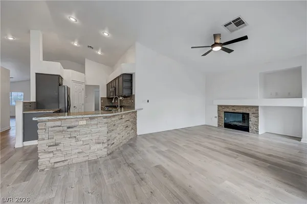 $2,550 | 7213 Elite Court, Las Vegas, NV 89129