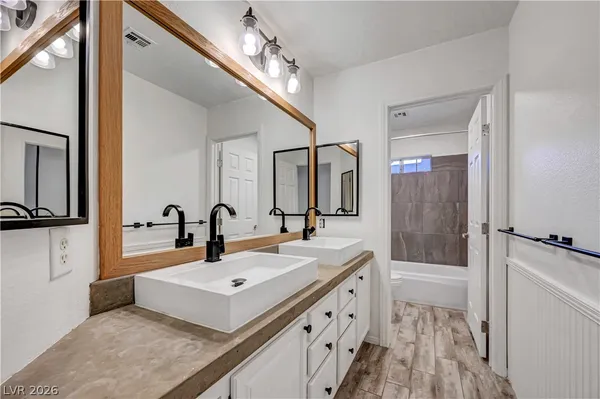 $2,550 | 7213 Elite Court, Las Vegas, NV 89129