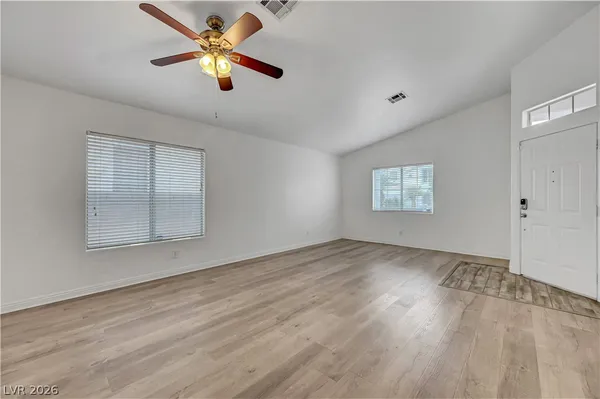 $2,550 | 7213 Elite Court, Las Vegas, NV 89129