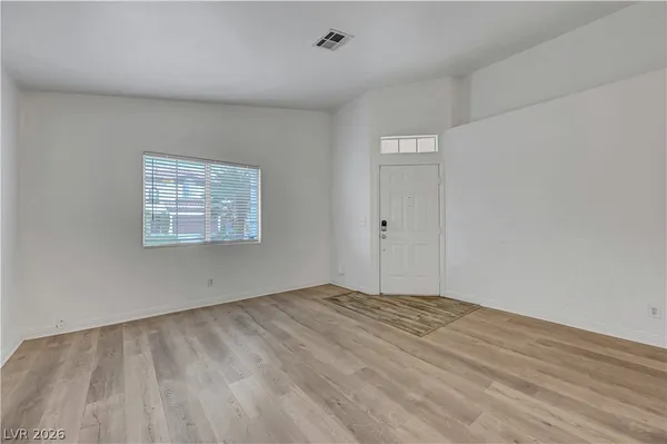 $2,550 | 7213 Elite Court, Las Vegas, NV 89129