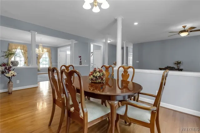 $899,900 | 6017 Corinne Lane, Clarence, NY 14032