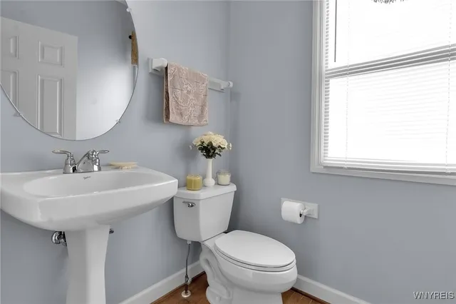 $899,900 | 6017 Corinne Lane, Clarence, NY 14032