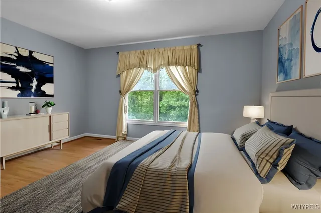 $899,900 | 6017 Corinne Lane, Clarence, NY 14032