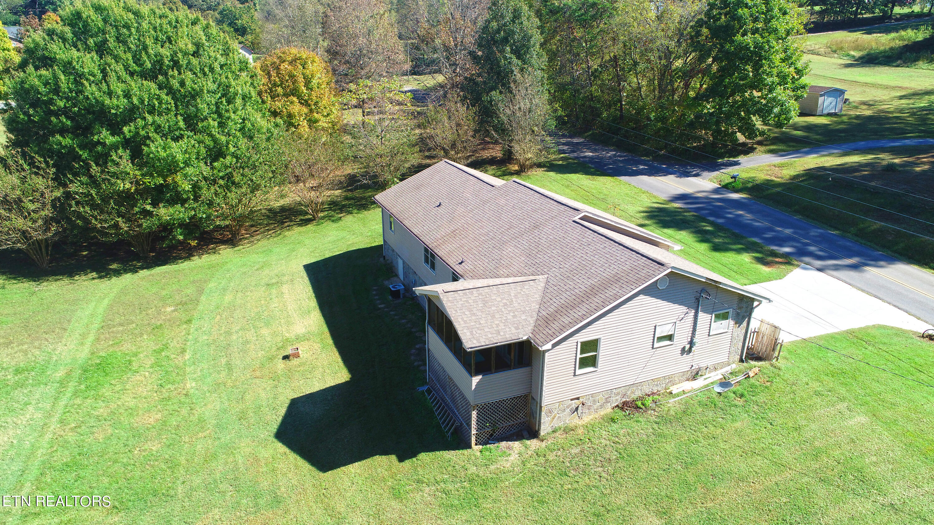870 River Road Kodak, TN 37764 - Photo 13 of 55 19 Exterior_0584