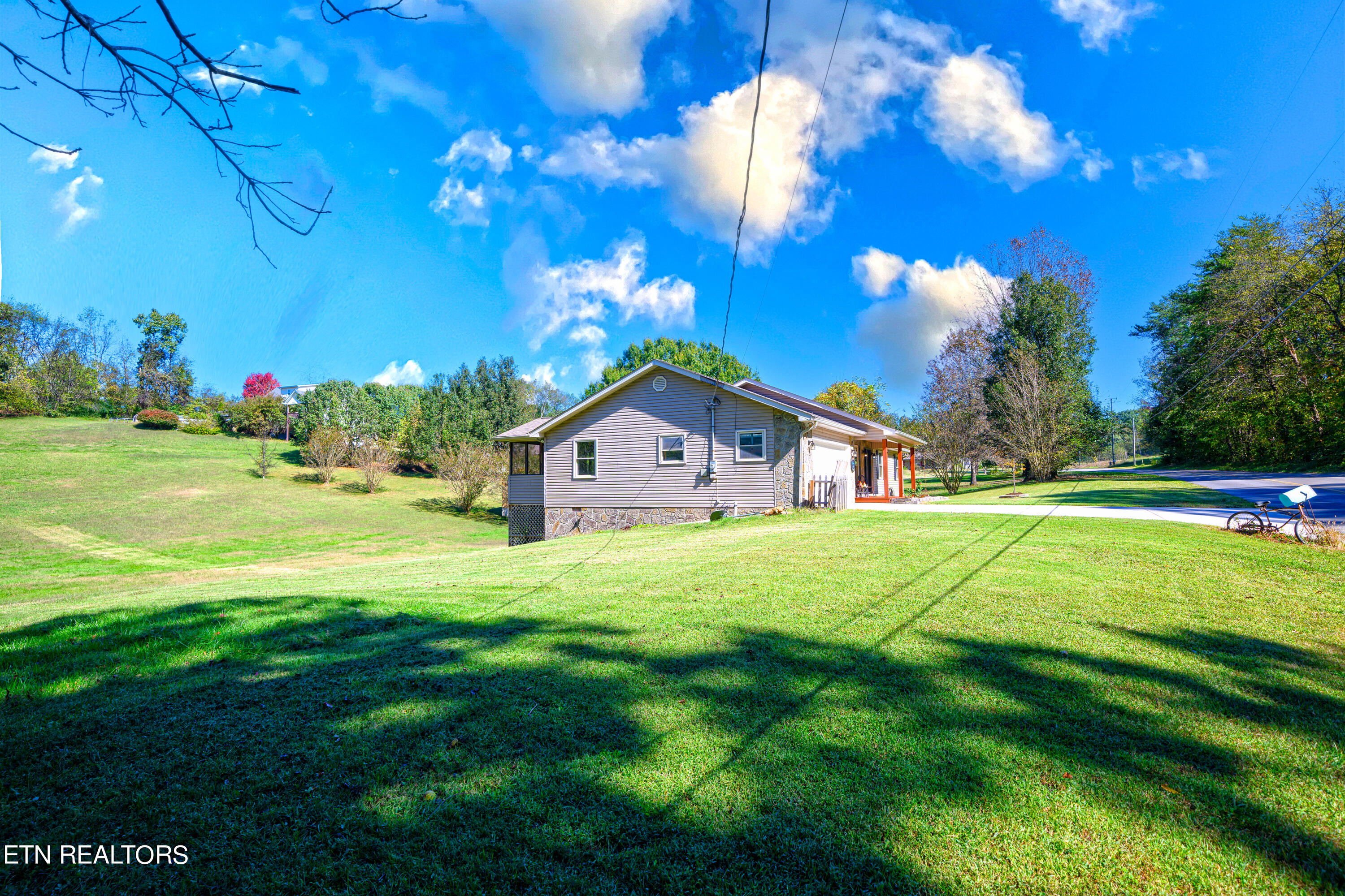 870 River Road Kodak, TN 37764 - Photo 4 of 55 4 Exterior_14713