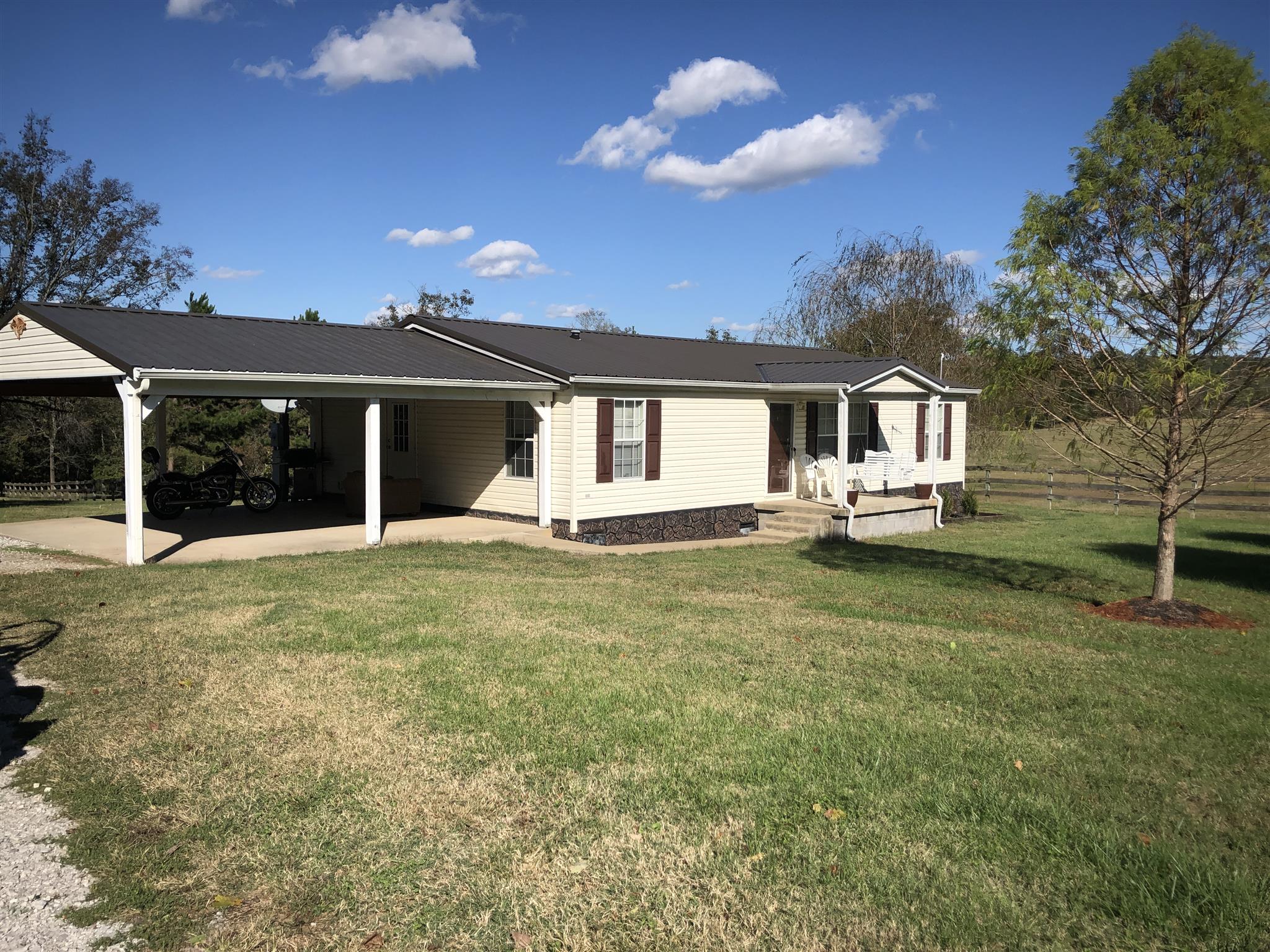 8743 Howell Road Mount Pleasant, TN 38474 - Photo 7 of 29 Gallery Image 7