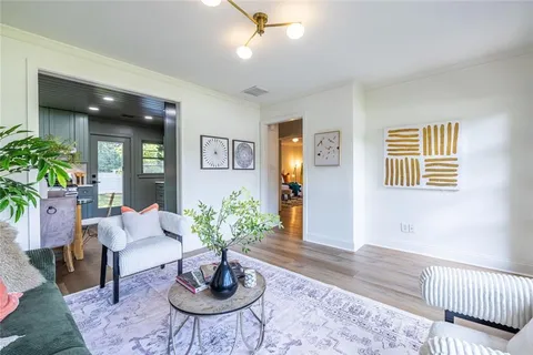 $389,900 | 1802 La Dawn Lane Northwest, Atlanta, GA 30318
