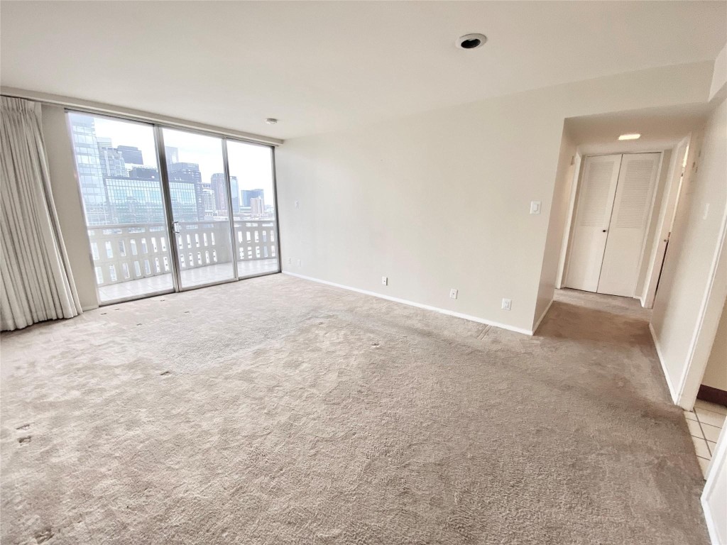2016 Main Street, Unit 1403 Houston, TX 77002 - Photo 6 of 19