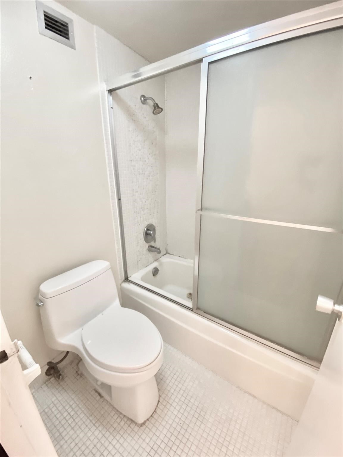 2016 Main Street, Unit 1403 Houston, TX 77002 - Photo 10 of 19