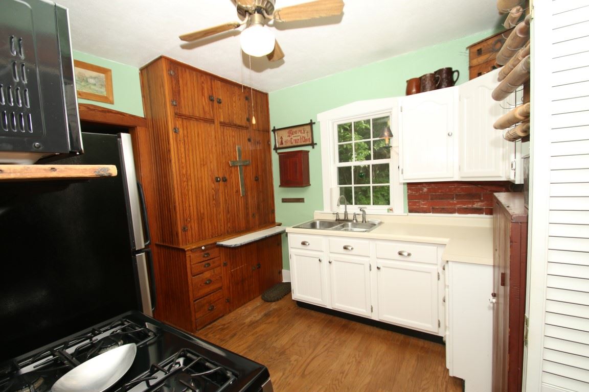 9545 Beaver Valley Road Belvidere, IL 61008 - Photo 11 of 25 Gallery Image 11