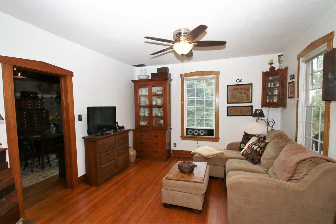 9545 Beaver Valley Road Belvidere, IL 61008 - Photo 5 of 25 Gallery Image 5