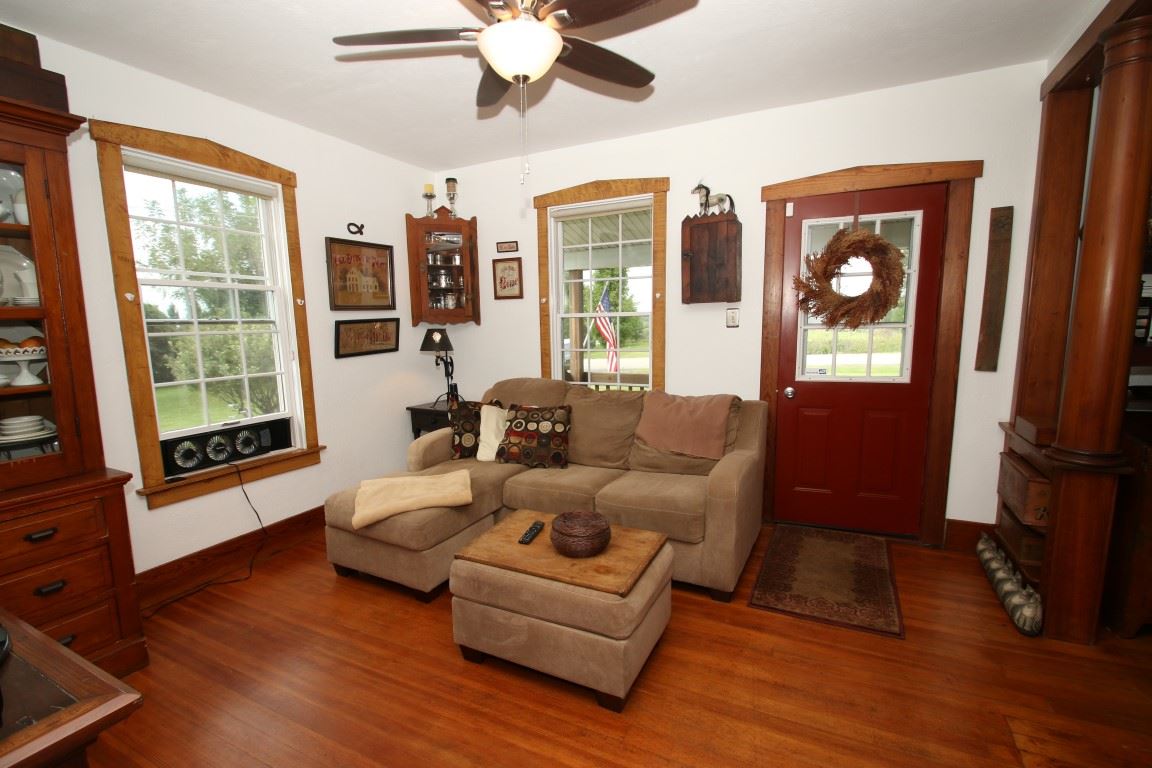 9545 Beaver Valley Road Belvidere, IL 61008 - Photo 6 of 25 Gallery Image 6
