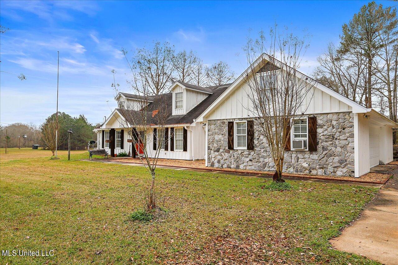 150 Goodman Road Pelahatchie, MS 39145 - Photo 3 of 36 03-150 Goodman Rd