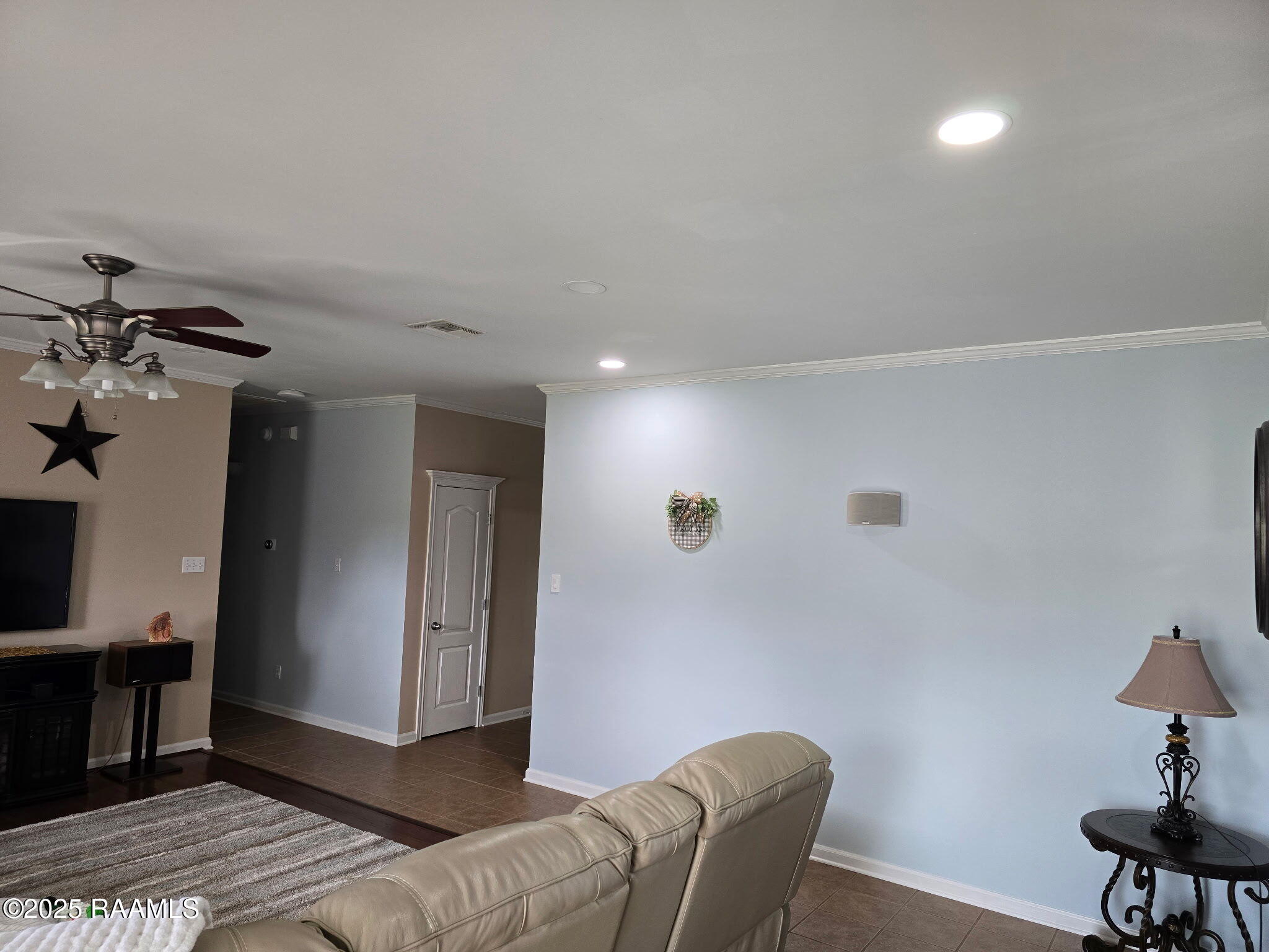 168 Birdhaven Road Rayne, LA 70578 - Photo 7 of 25 20250516_085300