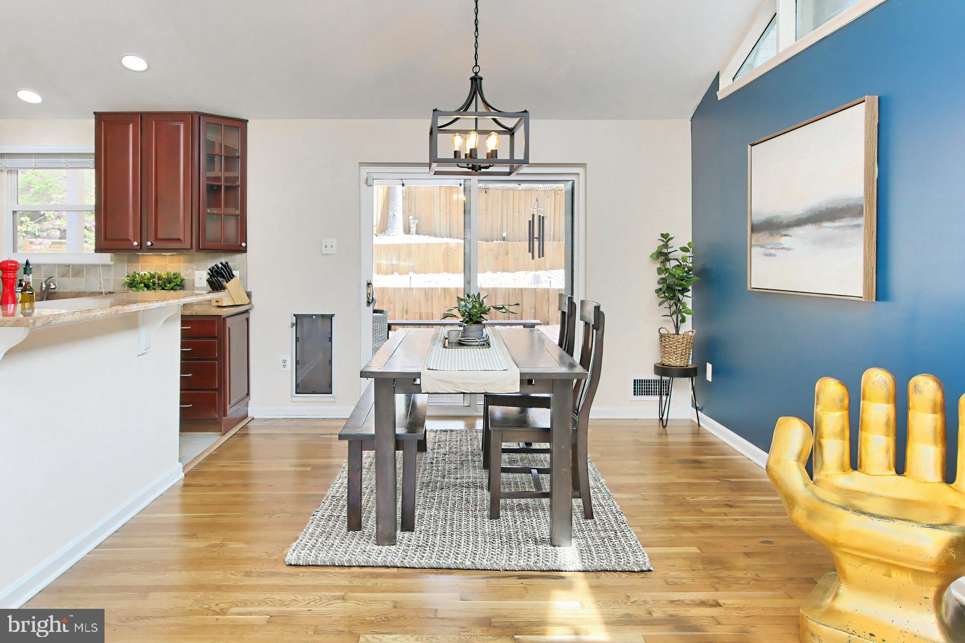 6901 Vancouver Road Springfield, VA 22152 - Photo 10 of 47 Formal dining space